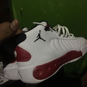 Jordan jumpmans size 6.5